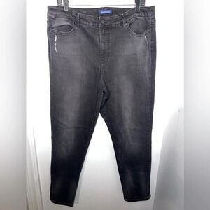Bandolino, Kathryn boyfriend 16 high-rise, distressed, black acid, wash, 5pocket